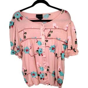 LIV Los Angeles Womens Top Sz 1X Pink Embroidered Peasant Boho Swiftie Lover Out